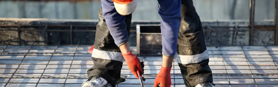 Navmyndir 0009 Fatnadur Og Oryggisvorur